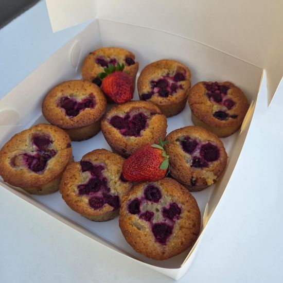 Almond & Raspberry Cake Platter