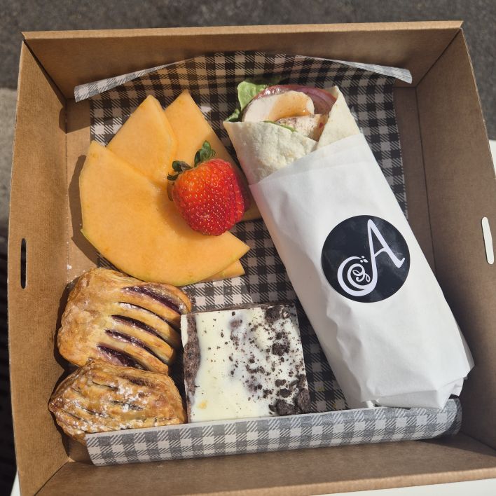 Lunch Box for One