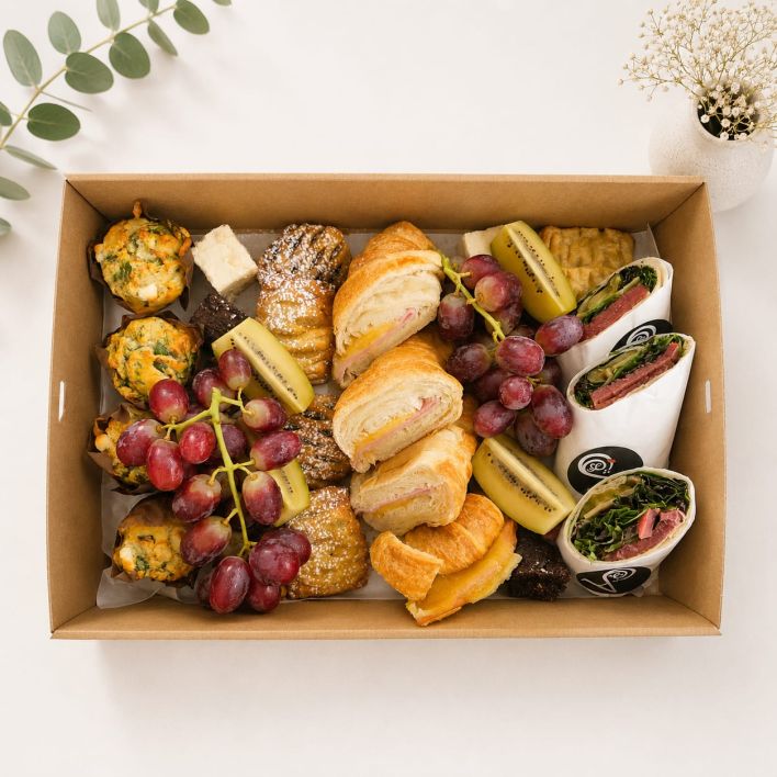 Sweet & Savoury Grazing Box