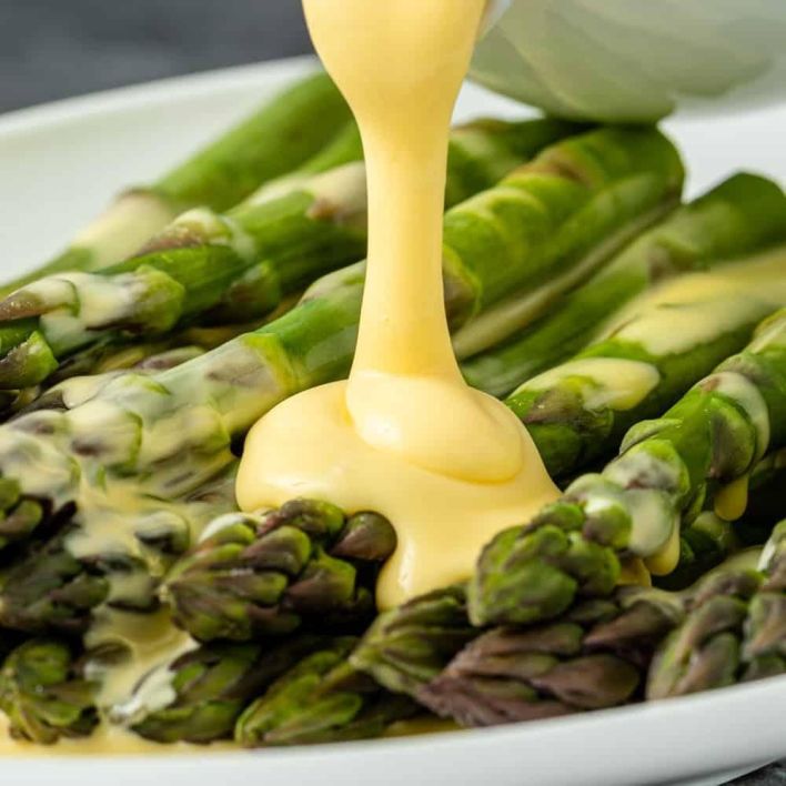 Asparagus with Hollandaise