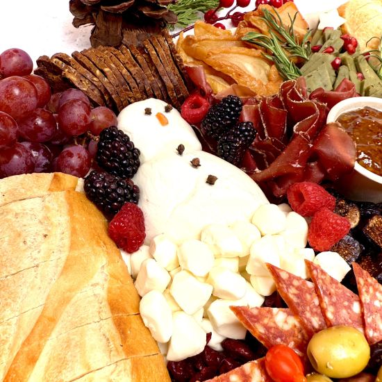 HOLIDAY 10 PERSON BOARD