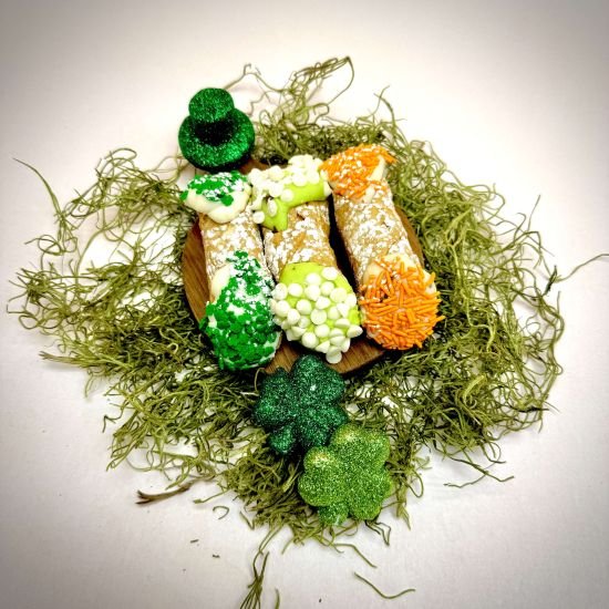 ST PATTY'S MINI CANNOLI (3 pack)