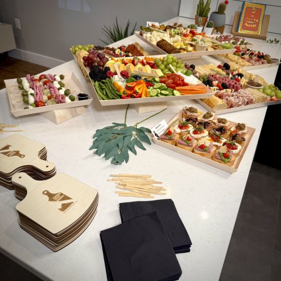 45 PERSON DROP OFF GRAZING TABLE 
