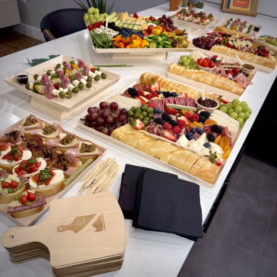 40 PERSON DROP OFF GRAZING TABLE 