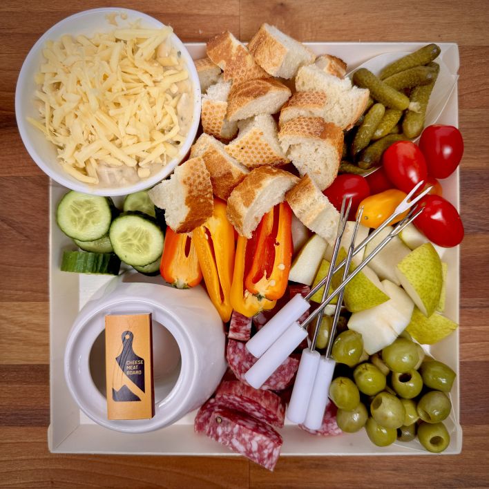 CHEESE FONDUE 