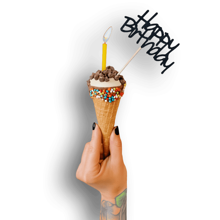 BIRTHDAY CONE-OLI