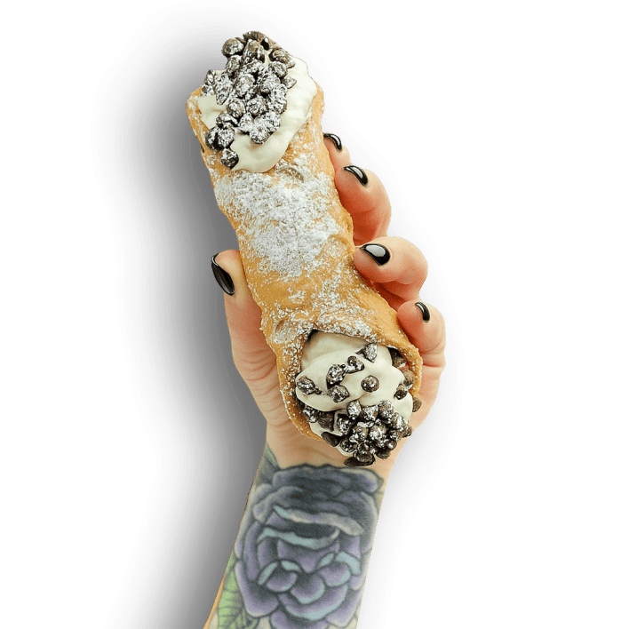 CANNOLI