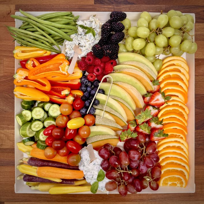 25 PERSON DROP OFF GRAZING TABLE 