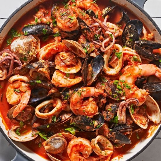 Zuppa di Pesce in Marinara Sauce
