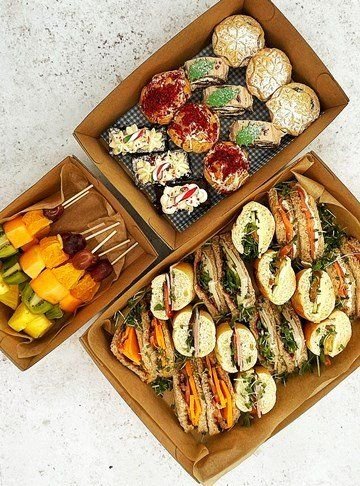 Fabulously Festive Sandwich Lunch (No Attribute)