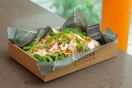 Grilled chicken and spinach salad box (serves 6-8)