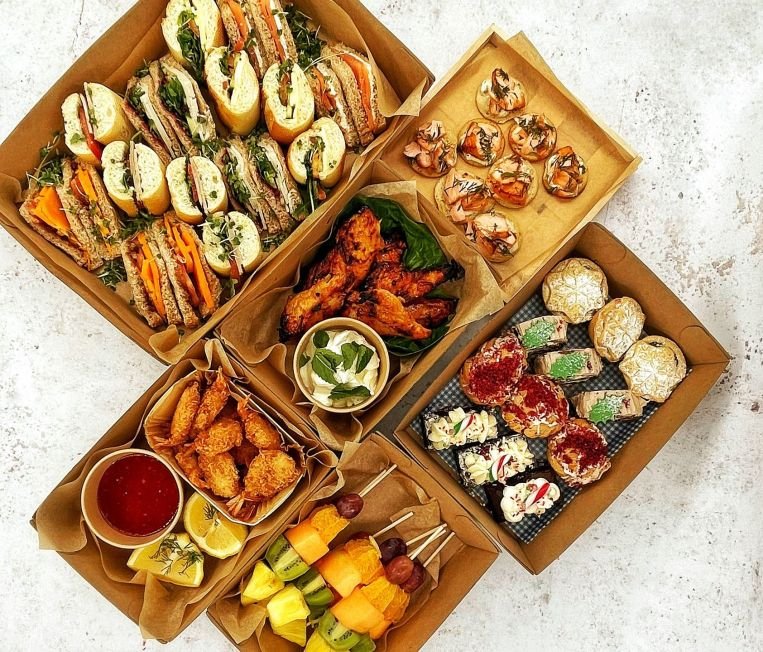Christmas Get Together Lunch (No Attribute)