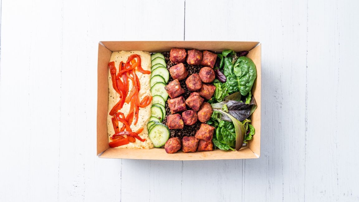 Beetroot & Falafel Salad