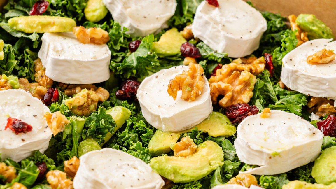 Goats Cheese & Kale Salad (Large Salad Box)