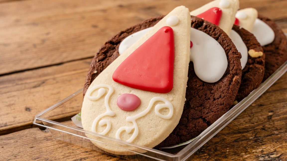 Handmade Christmas Biscuit Selection (18)