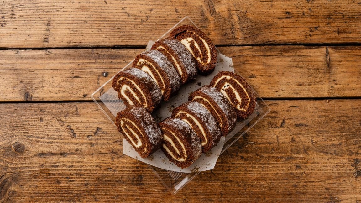 Gingerbread Roulade (18)