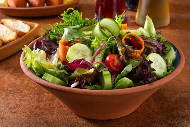 Fresh Garden Green Salad