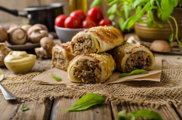 Kangaroo Sausage Roll w/ Pigface Mustard Pickle