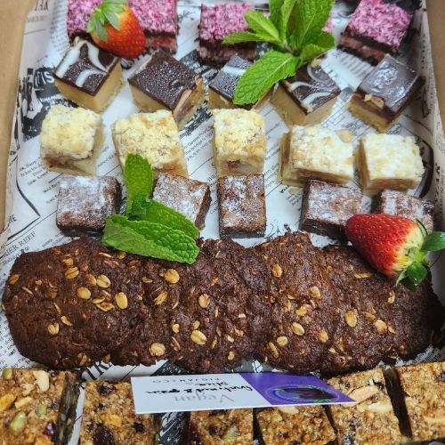 Biscuits & Slices - Gourmet (M)