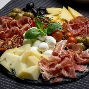 Antipasto Platter (L)