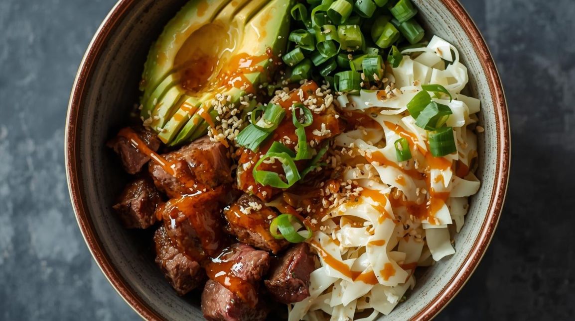 Power Bowl: Beef sous vide & Korean Davidson plum sauce