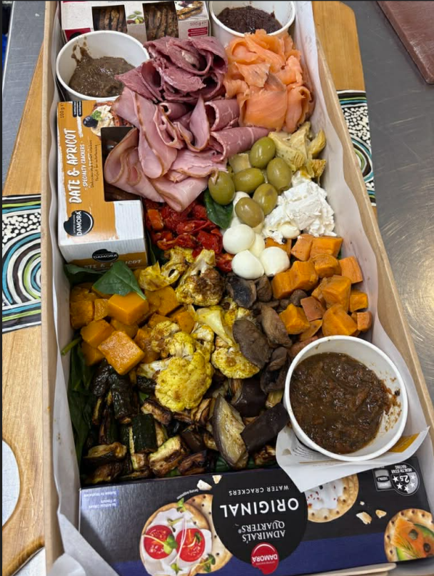 Antipasto Platter (L)