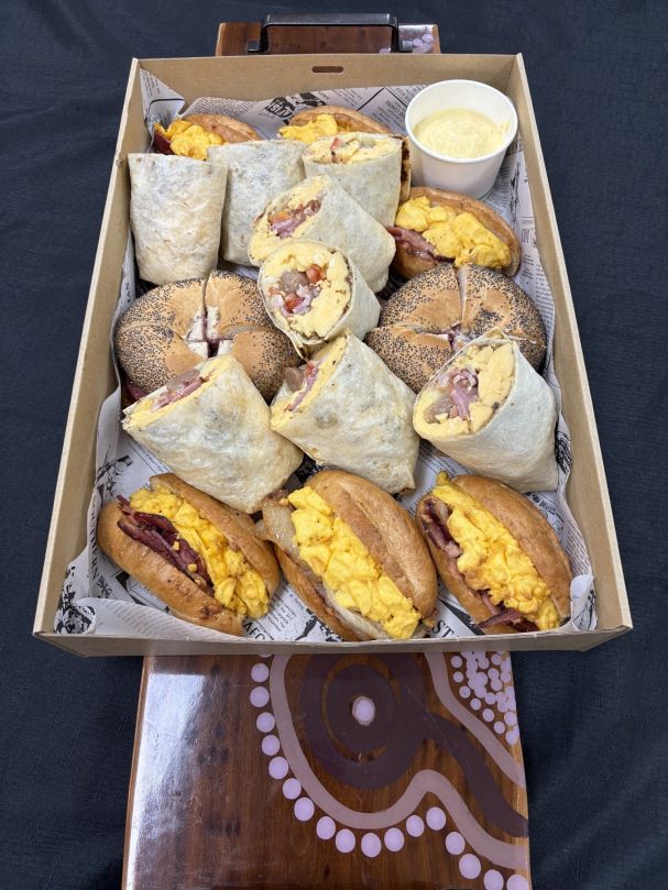 Hot Breakfast Box (Medium)