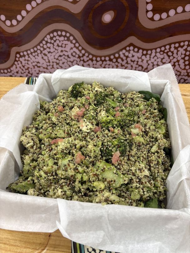 Chicken, Quinoa, Broccoli, fingerlime & Pesto Salad