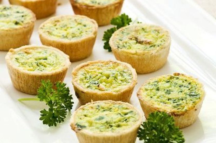Mini Quiche mit Gorgonzola & Birne