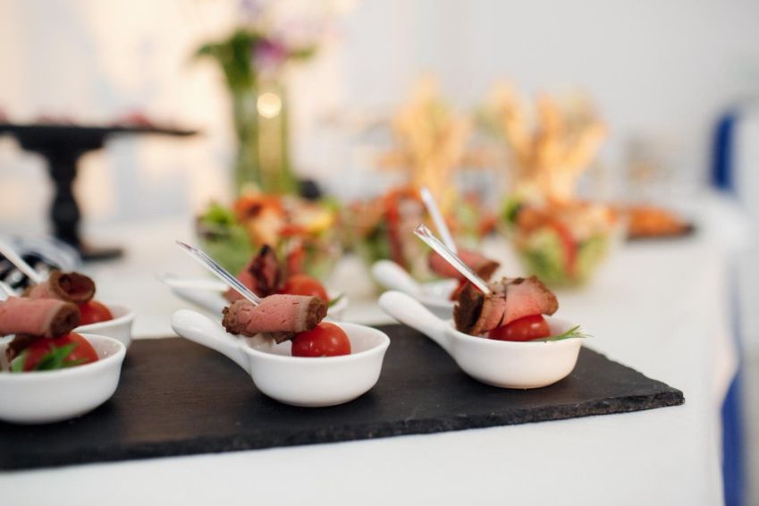 Flying Food "Winter Wonderland"