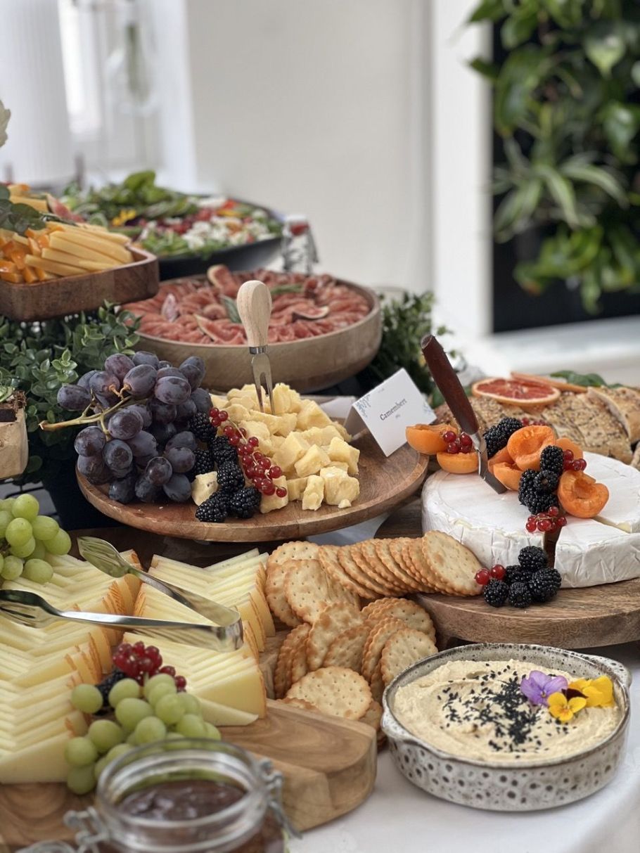 Basic Grazing Table - Main Image