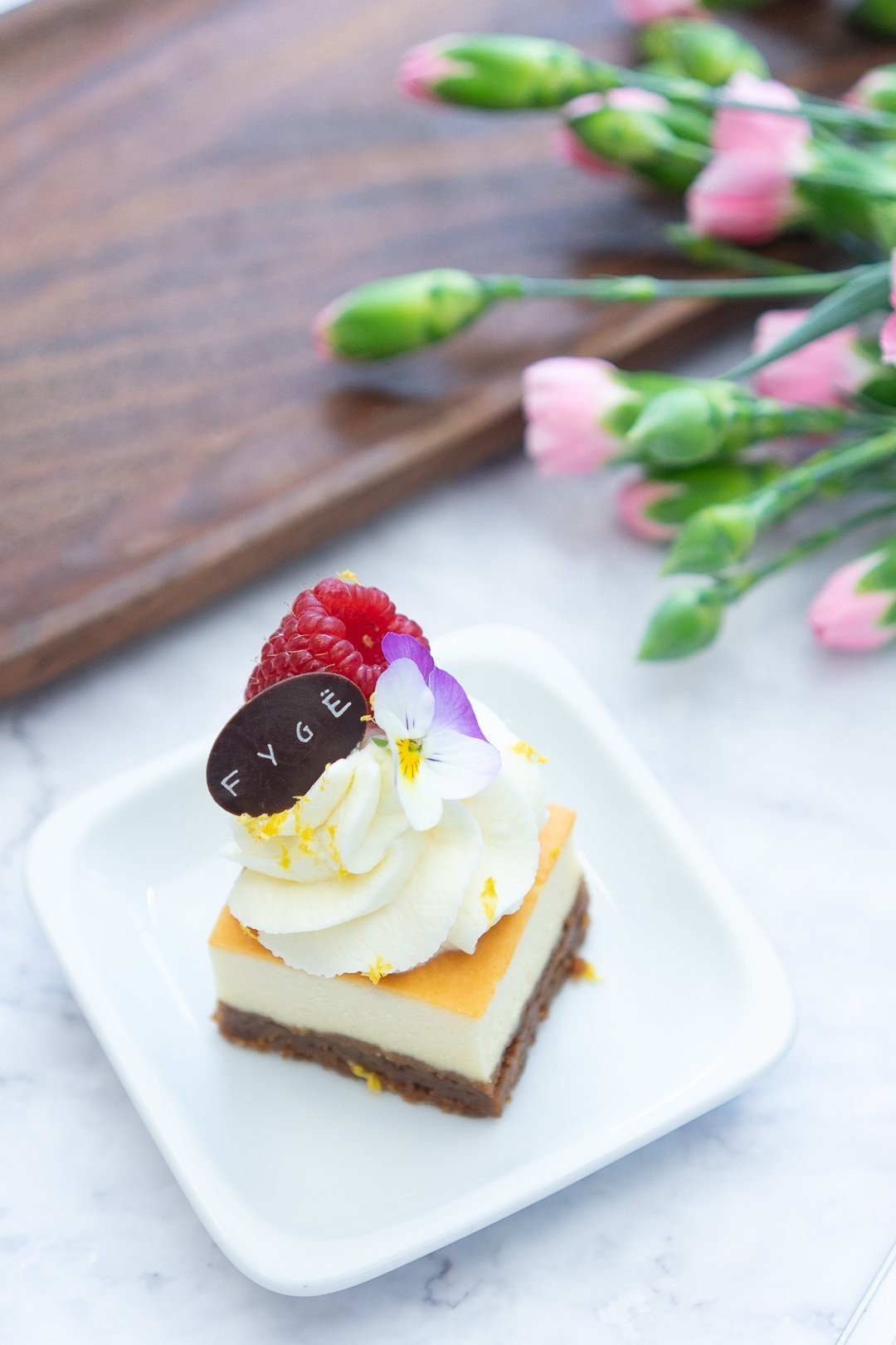 Mini Lemon Cheesecake with Summer Berries 