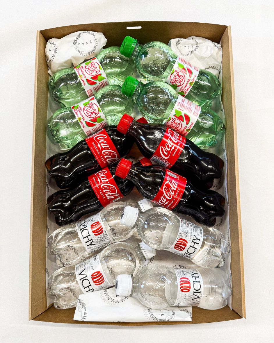 Refreshment Box – €3.20/person (12 drinks)