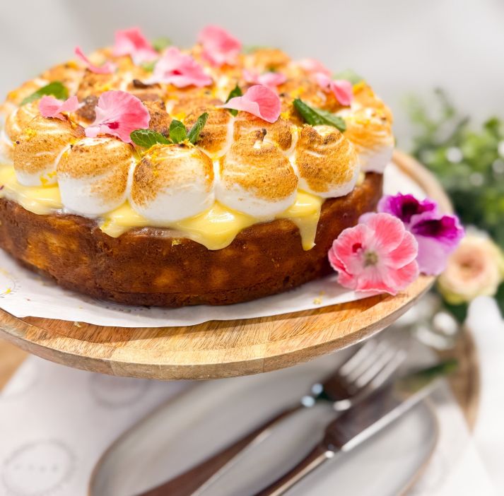 Yuzu-Lemon Meringue & Biscoff Cheesecake