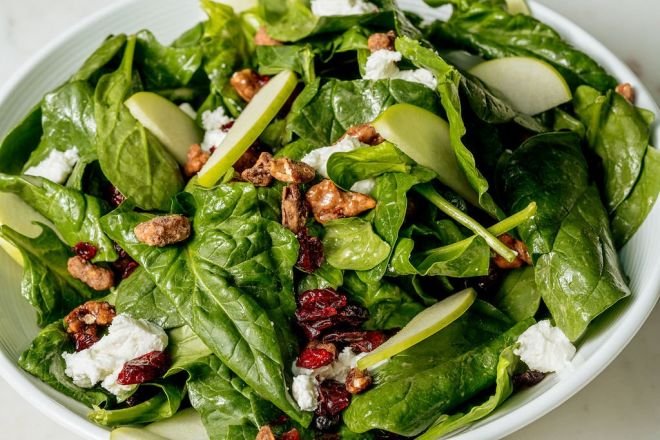 Baby Spinach & Goat Cheese, serves 10-12
