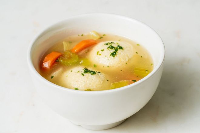 Chicken Matzo Ball (10-12)