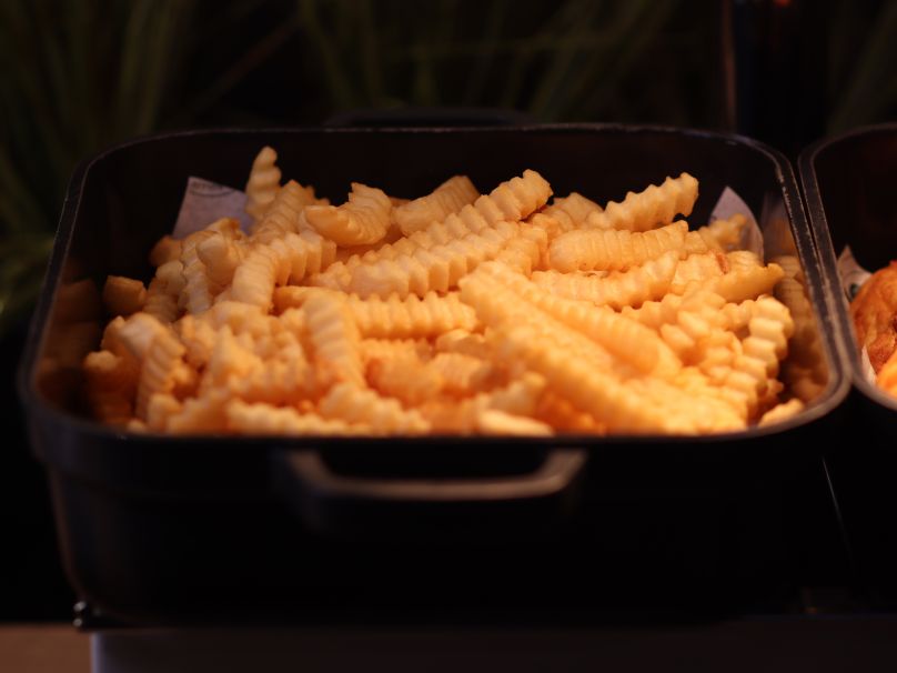 10 Hot Dog Platter w/ crinkle cut fries & condiments