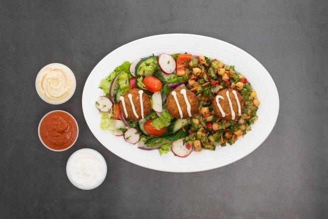Falafel Salad Plate (3 pcs.)