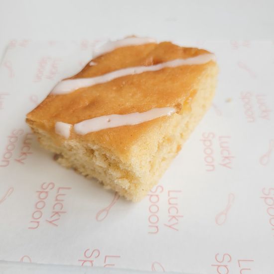 Lemon Drizzle Cake