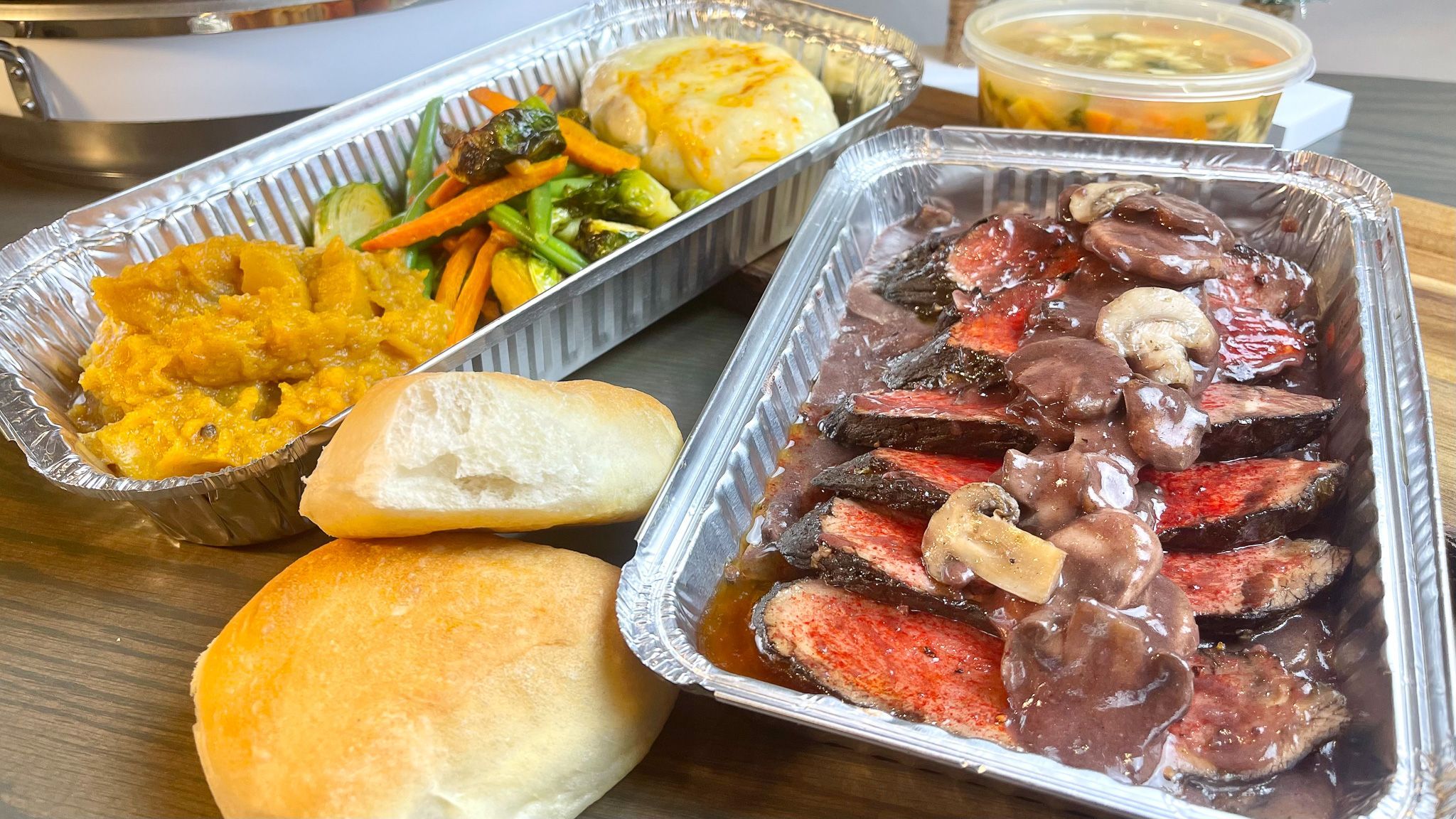 Beef Burgundy Holiday Dinner Package Serves 68