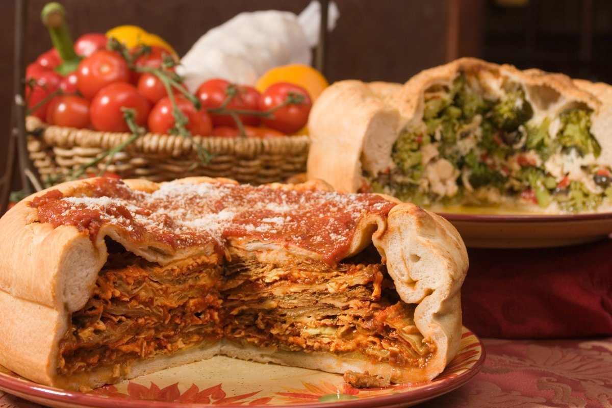 Holiday Medium Torts