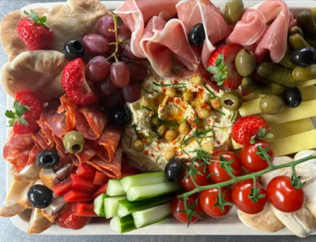 Grazing box