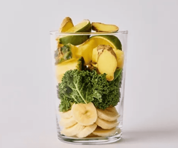 Pineapple, Kale, Ginger and lime