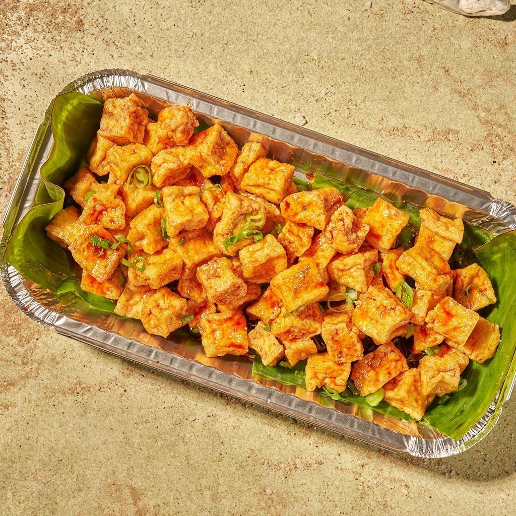 Braddahs - Crispy Garlic Tofu Platter