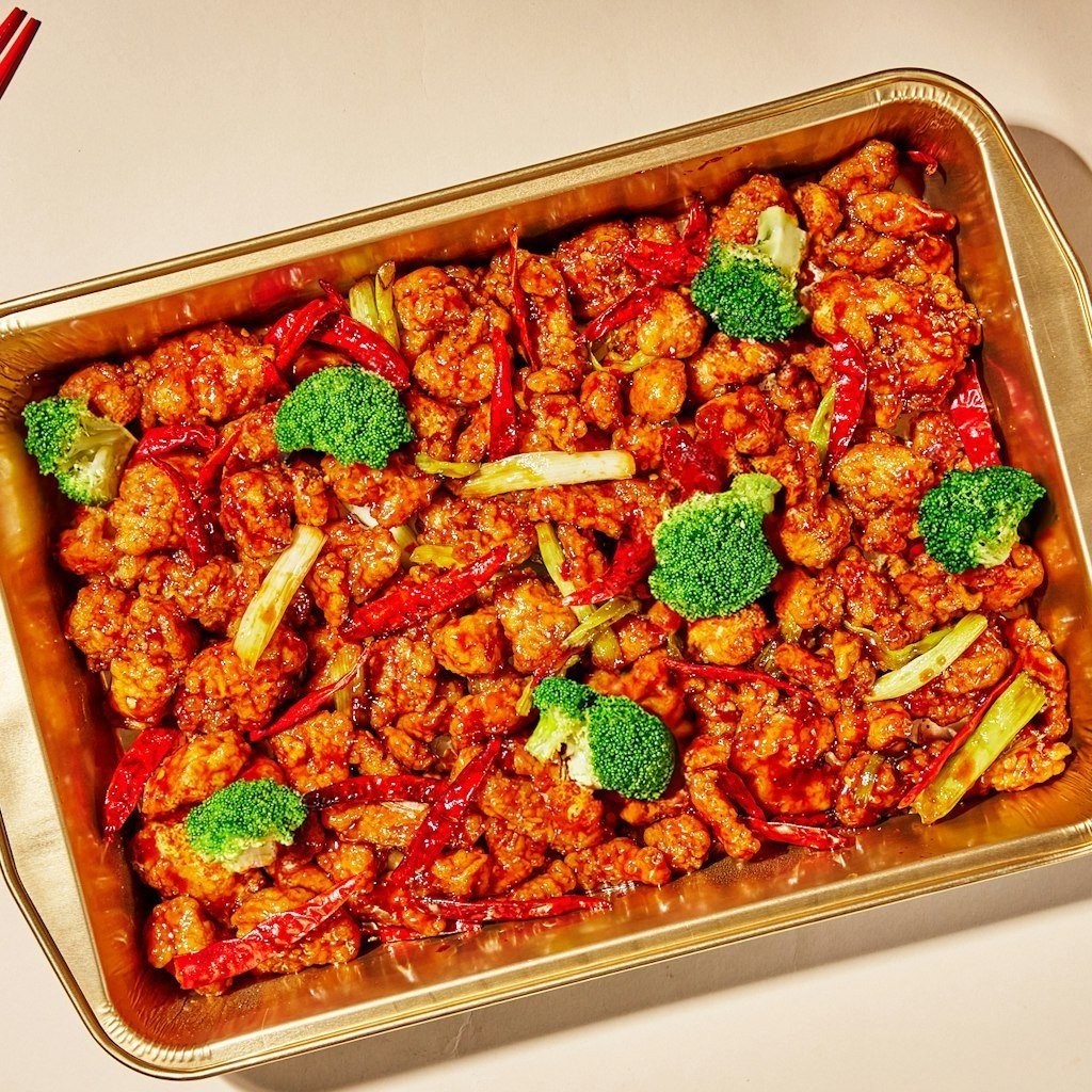 Lucky Mao - General Mao Chicken Platter