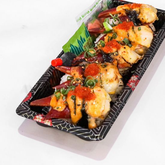 Aburi Surf Clam Nigiri Sushi (5pcs)