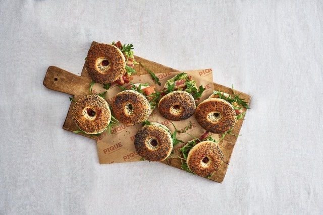 Smoked salmon, cream cheese & pickled onion bagels