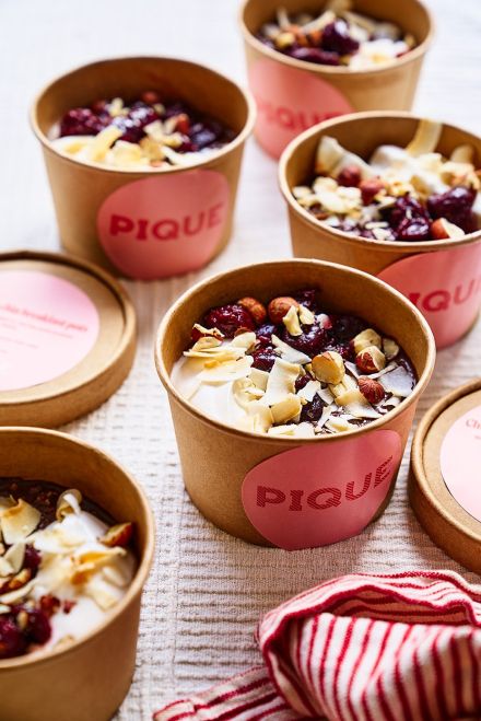 Acai berry, banana & peanut butter smoothie bowl