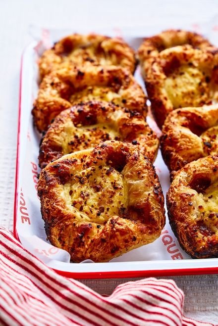 Hazelnut & vanilla vegan Danish pastries