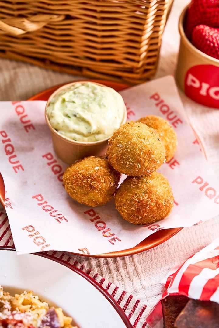 Seasonal Arancini with herby aioli